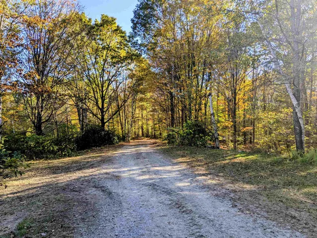 $273,900 | 741 2nd NH Turnpike, Claremont, NH 03743