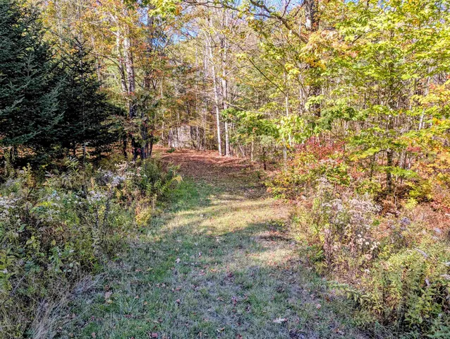 $273,900 | 741 2nd NH Turnpike, Claremont, NH 03743