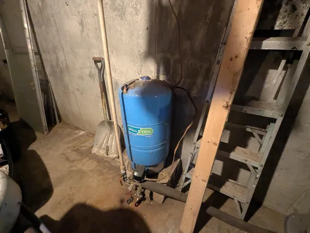 $273,900 | 741 2nd NH Turnpike, Claremont, NH 03743