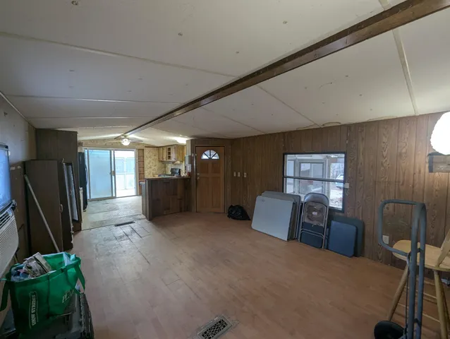 $273,900 | 741 2nd NH Turnpike, Claremont, NH 03743