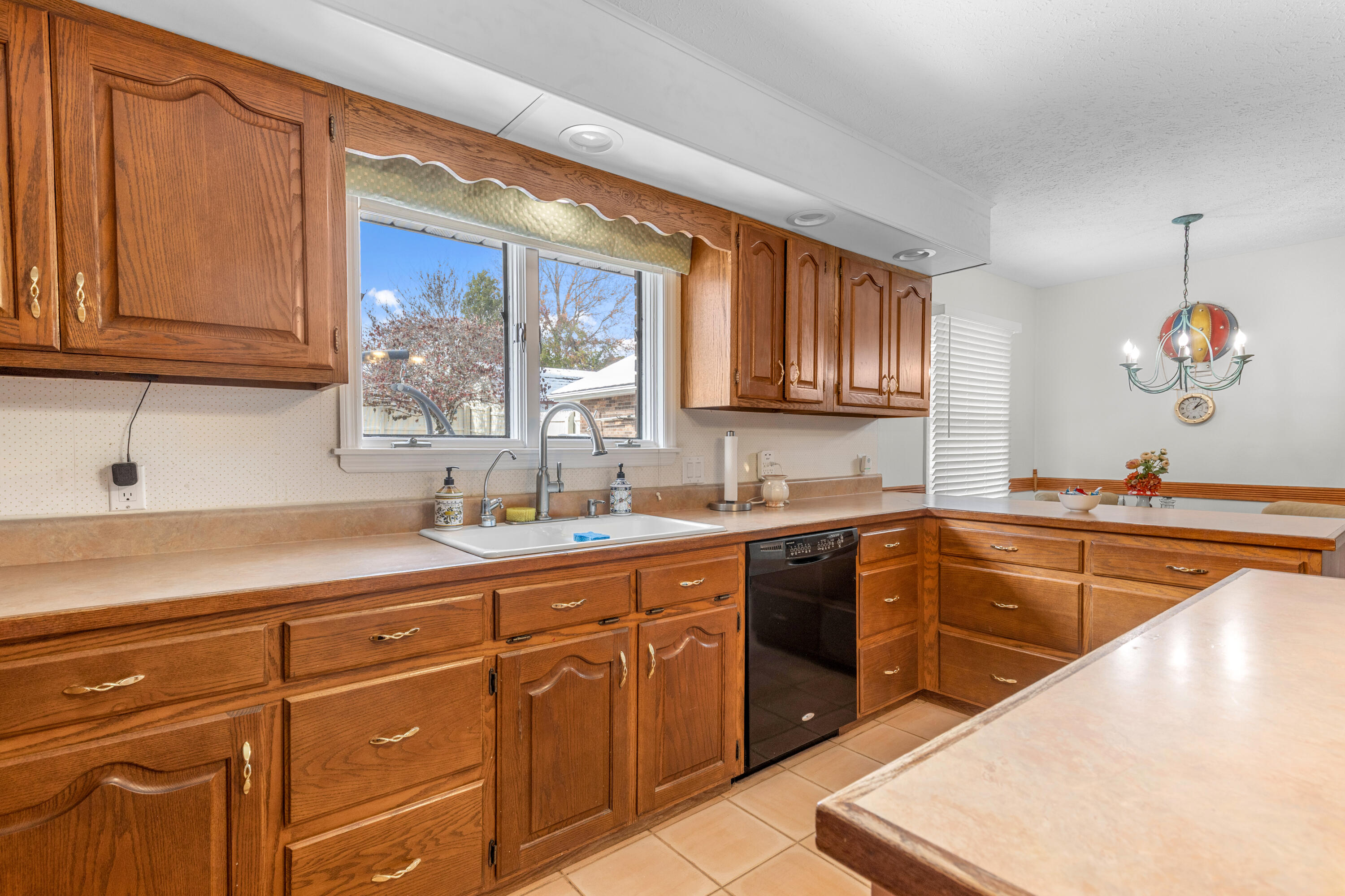 341 Roma Drive Crossville, TN 38555 - Photo 12 of 45 Roma-3