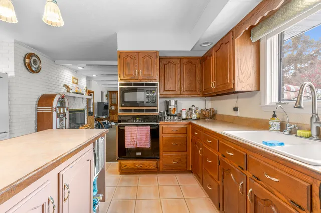 $525,000 | 341 Roma Drive, Crossville, TN 38555