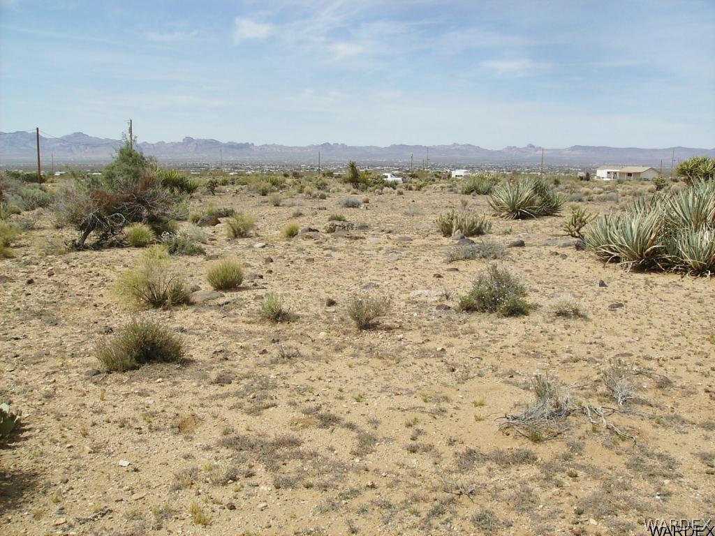 // North Bagdad Road Golden Valley, AZ 86413 - Photo 8 of 16 Nice areas for your home