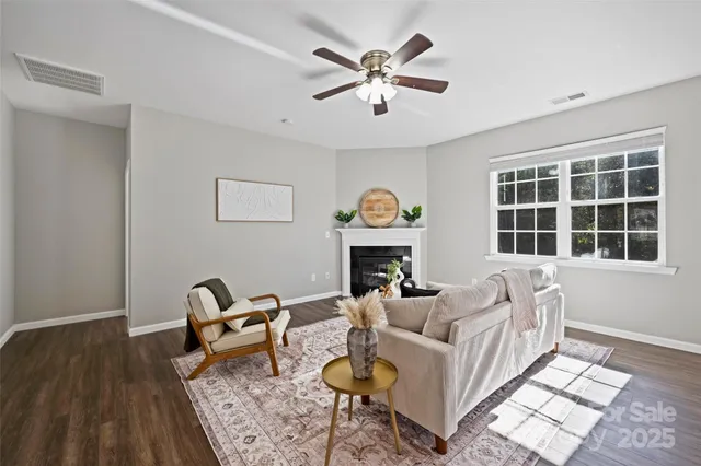 $575,000 | 8026 Kelburn Lane, Charlotte, NC 28273