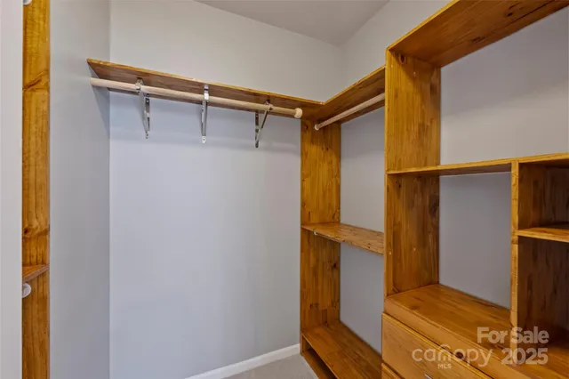 $575,000 | 8026 Kelburn Lane, Charlotte, NC 28273