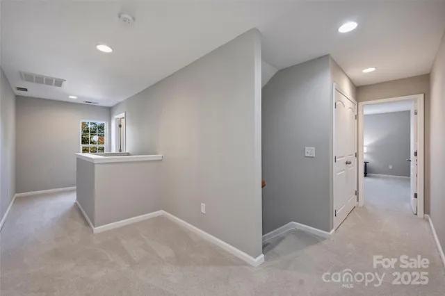 $575,000 | 8026 Kelburn Lane, Charlotte, NC 28273