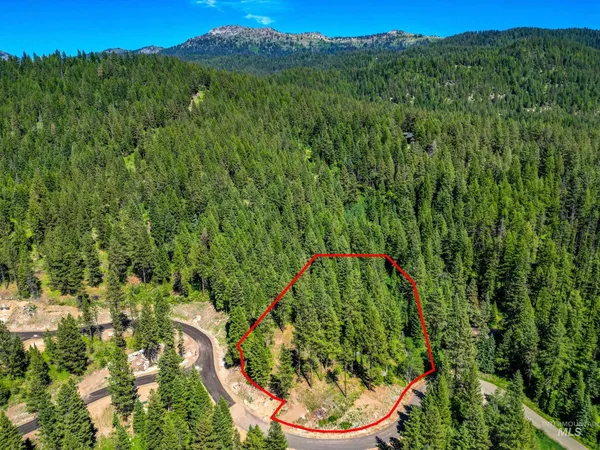 $381,650 | 2 Spruce Hill Road, McCall, ID 83638