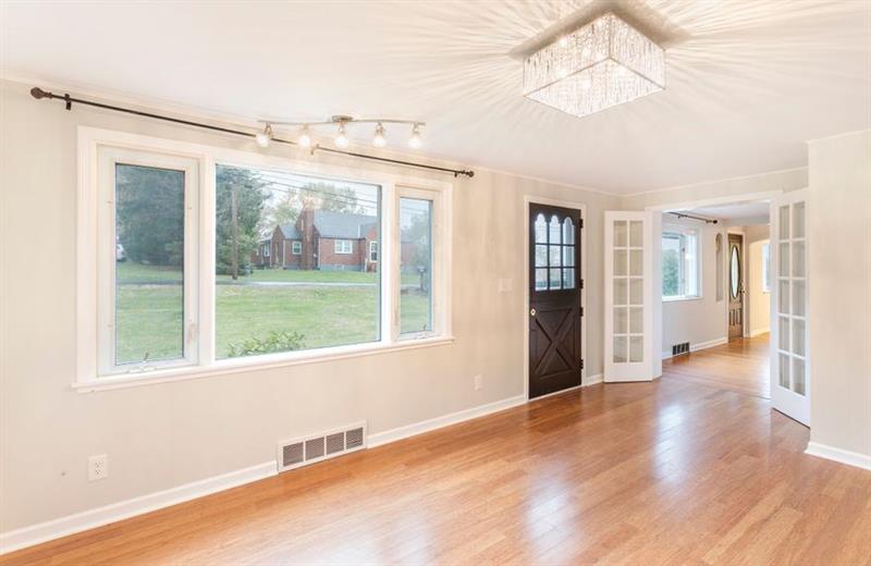 2011 Mohawk Road Pittsburgh, PA 15241 - Photo 13 of 25