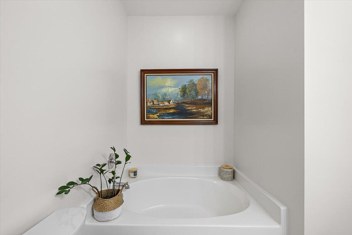 3601 Locklear Lane Mount Pleasant, SC 29466 - Photo 11 of 24 15-BN0A2230