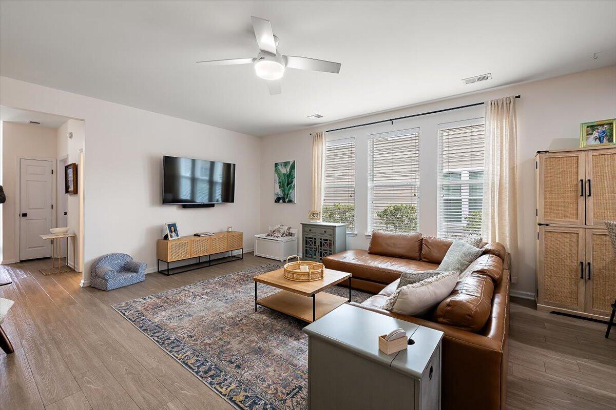 3601 Locklear Lane Mount Pleasant, SC 29466 - Photo 4 of 24 06-BN0A2146