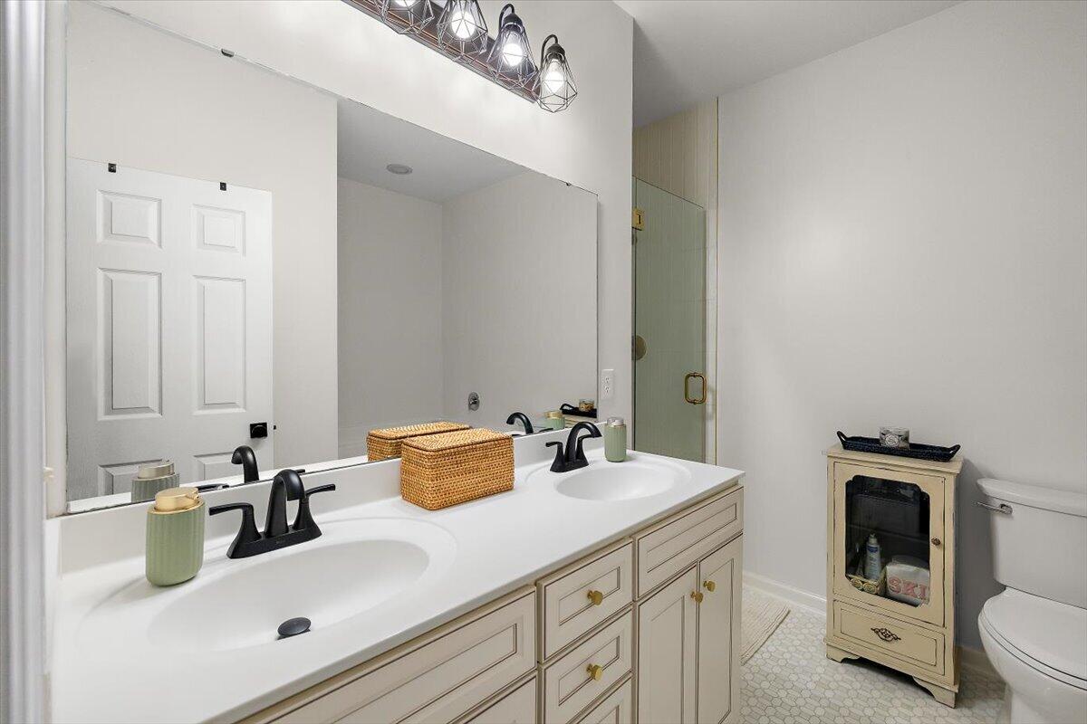 3601 Locklear Lane Mount Pleasant, SC 29466 - Photo 9 of 24 13-BN0A2167