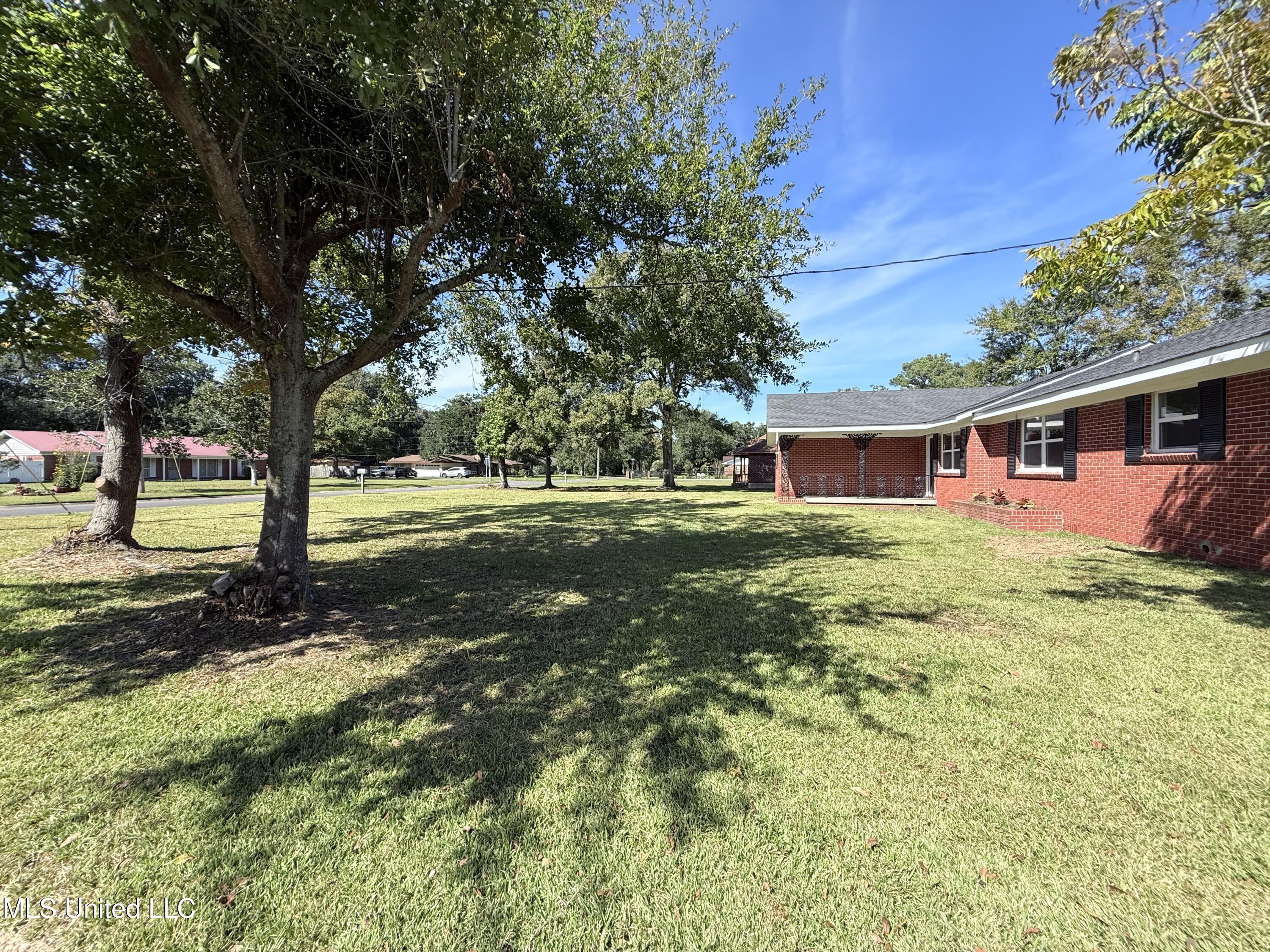 4330 Griffin Street Moss Point, MS 39563 - Photo 2 of 10 IMG_1348