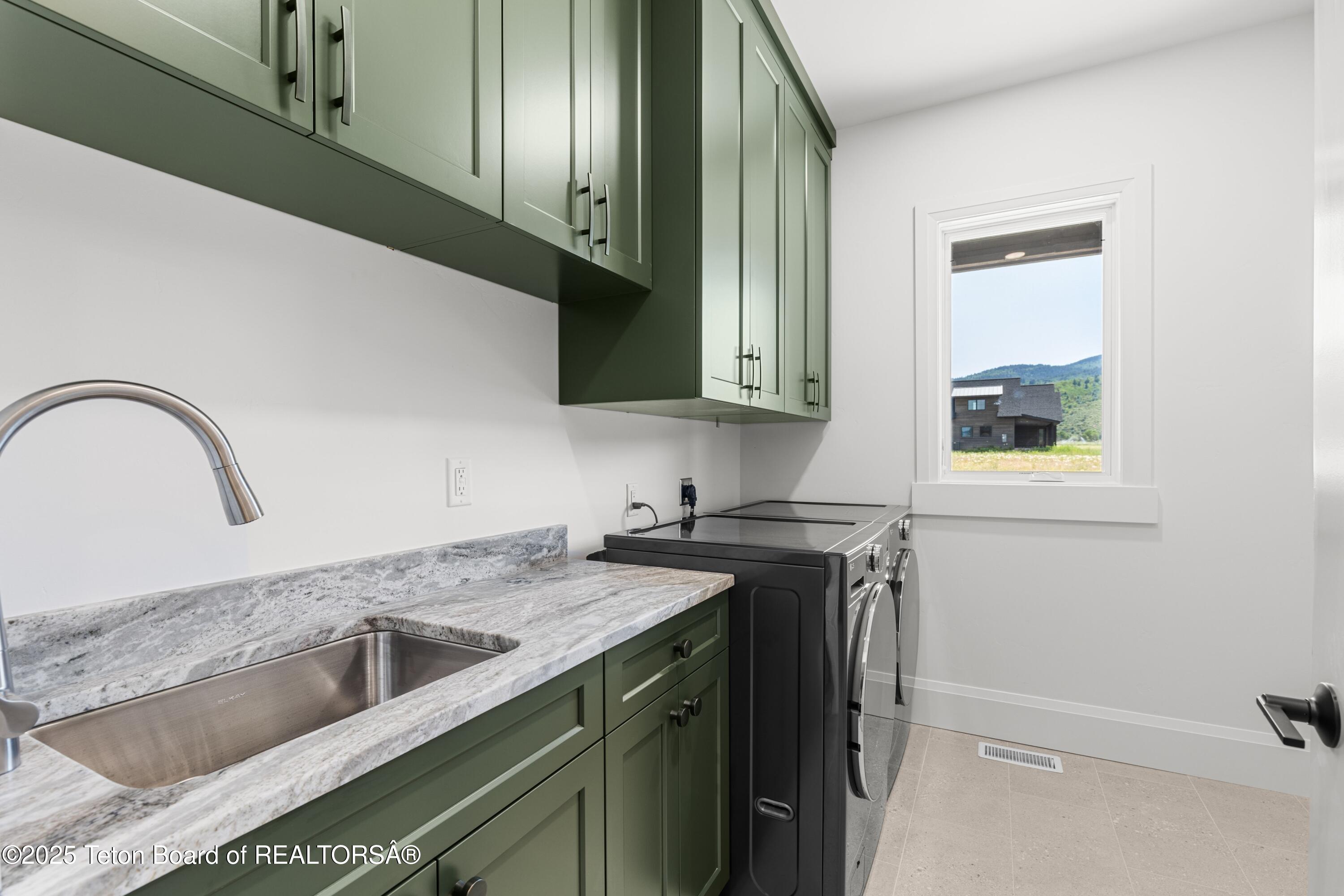 555 Silver Fox Lane Victor, ID 83455 - Photo 37 of 51 15.1e