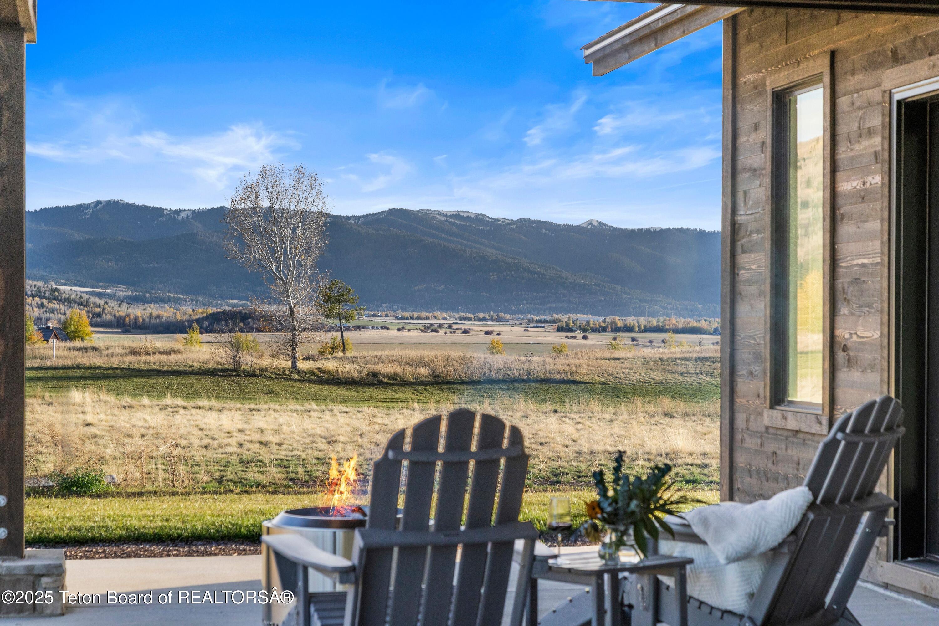 555 Silver Fox Lane Victor, ID 83455 - Photo 41 of 51 Padio South