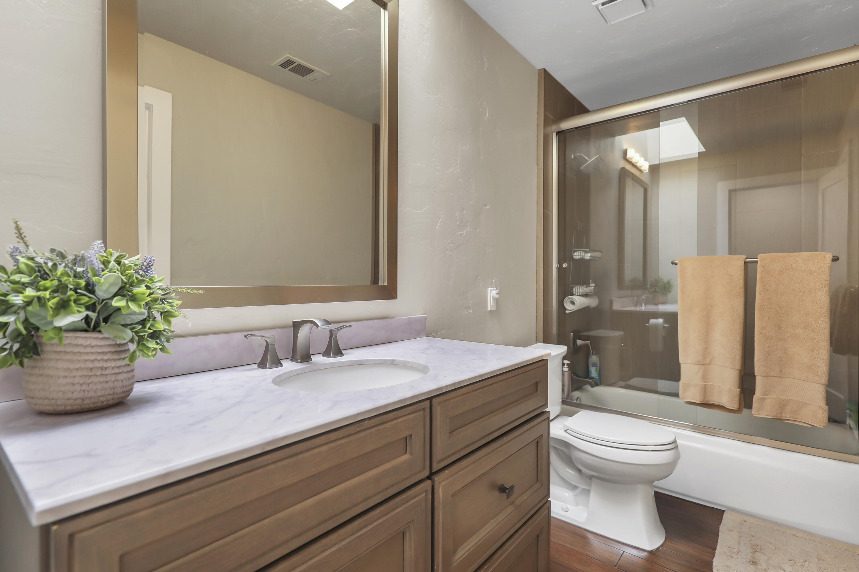 331 Red River Road Palm Desert, CA 92211 - Photo 18 of 56 a bathroom with a sink a toilet and shower