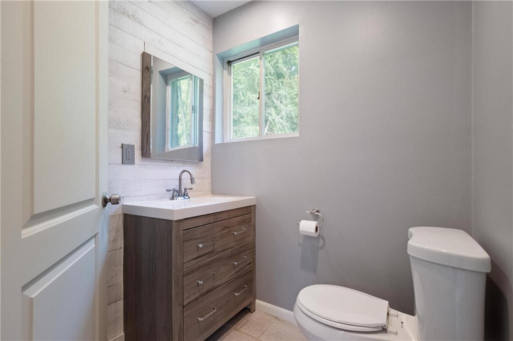 119 Klein Road Glenshaw, PA 15116 - Photo 21 of 37 Gallery Image 21