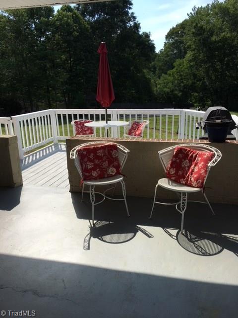 5160 Alaska Road Walkertown, NC 27051 - Photo 17 of 19 Gallery Image 17