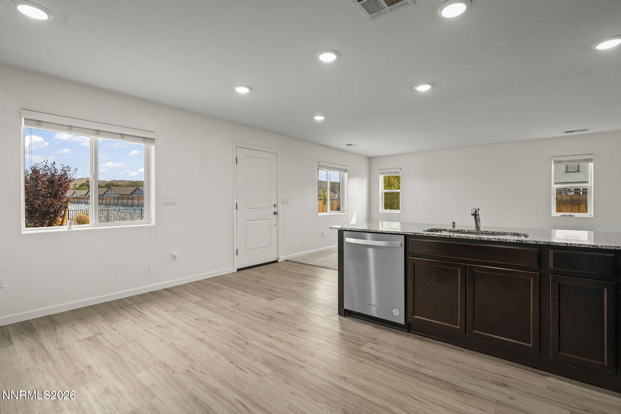9201 Logan Creek Road Reno, NV 89506 - Photo 12 of 19 16-web-or-mls-_DSC1052