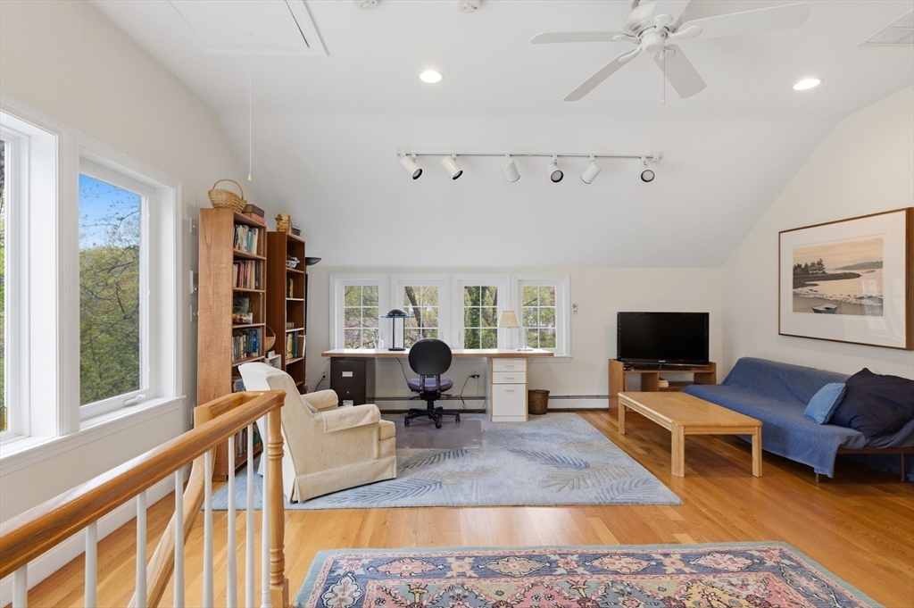 9 Woodcliffe Road Lexington, MA 02421 - Photo 25 of 39