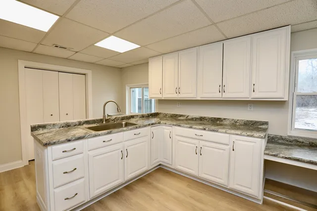 $215,000 | 8 Peale Street, Joliet, IL 60433