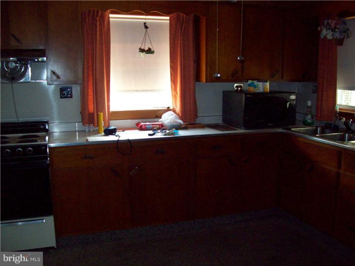 924 Morgantown Road Reading, PA 19607 - Photo 2 of 14