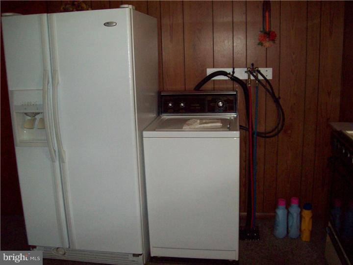 924 Morgantown Road Reading, PA 19607 - Photo 3 of 14