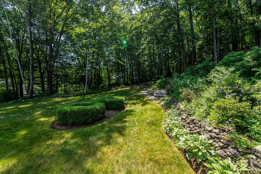 691 Center Road Lyndeborough, NH 03082 - Photo 21 of 37