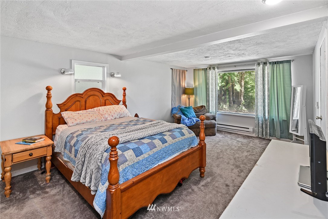 3529 Pine Road Northeast Bremerton, WA 98310 - Photo 11 of 39 Gallery Image 11