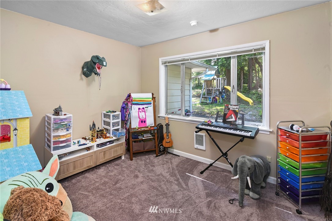 3529 Pine Road Northeast Bremerton, WA 98310 - Photo 19 of 39 Gallery Image 19