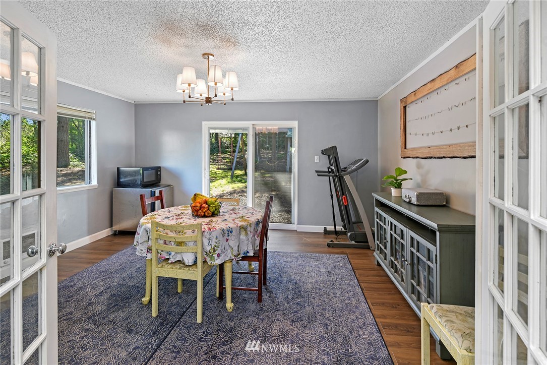 3529 Pine Road Northeast Bremerton, WA 98310 - Photo 6 of 39 Gallery Image 6