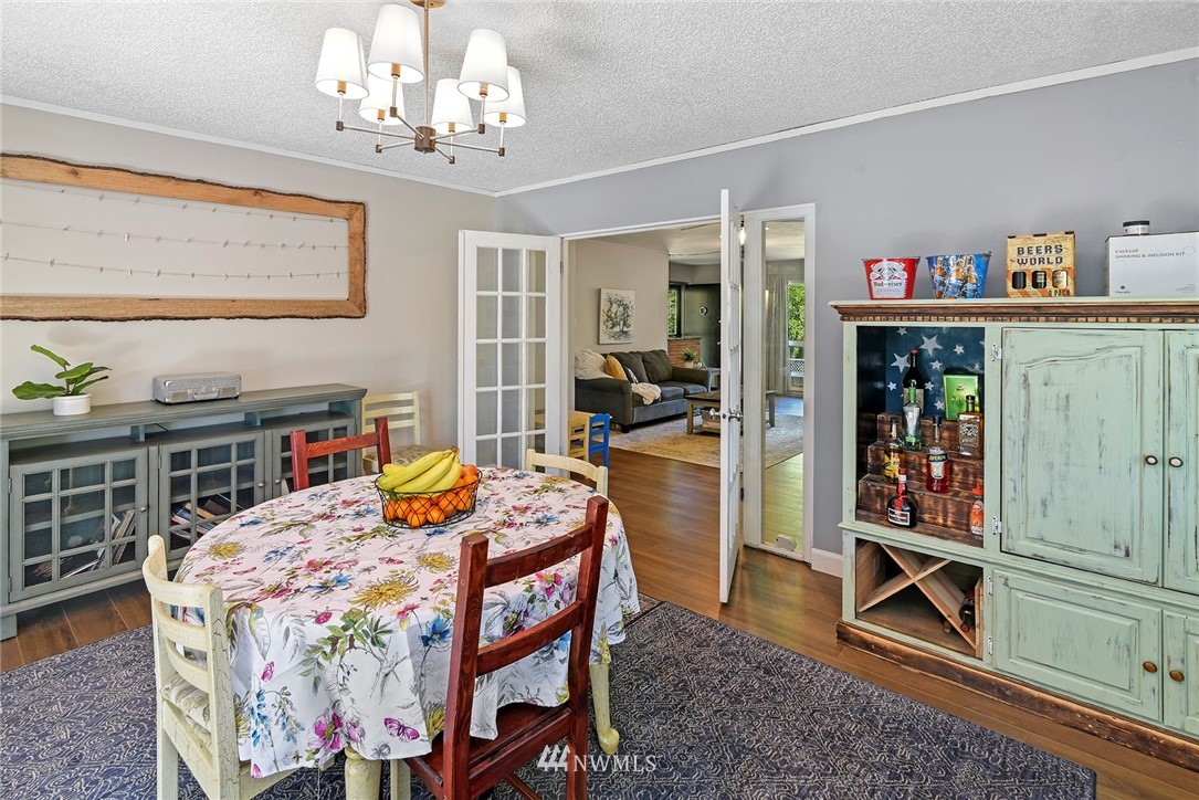 3529 Pine Road Northeast Bremerton, WA 98310 - Photo 7 of 39 Gallery Image 7