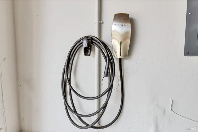 $9,000 | 610 Harvest Lane, St. Helena, CA 94574