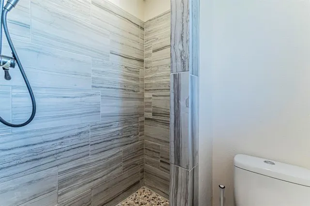 $274,000 | 708 North Stewart Street, Azle, TX 76020