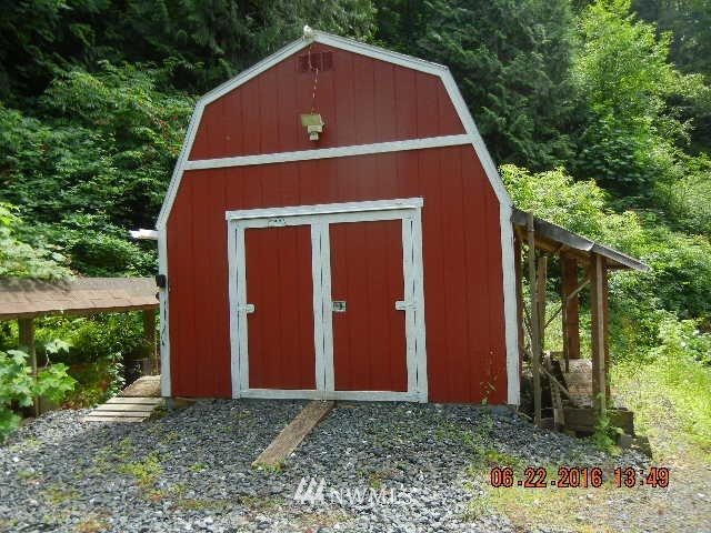1319 Old Samish Road Bellingham, WA 98229 - Photo 10 of 11 Gallery Image 10