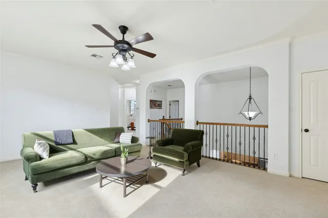 $3,995 | 7429 Bonniebrook Drive, Austin, TX 78735