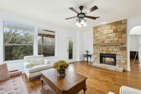 $3,995 | 7429 Bonniebrook Drive, Austin, TX 78735