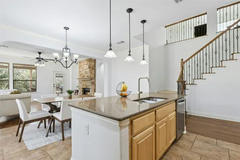 $3,995 | 7429 Bonniebrook Drive, Austin, TX 78735