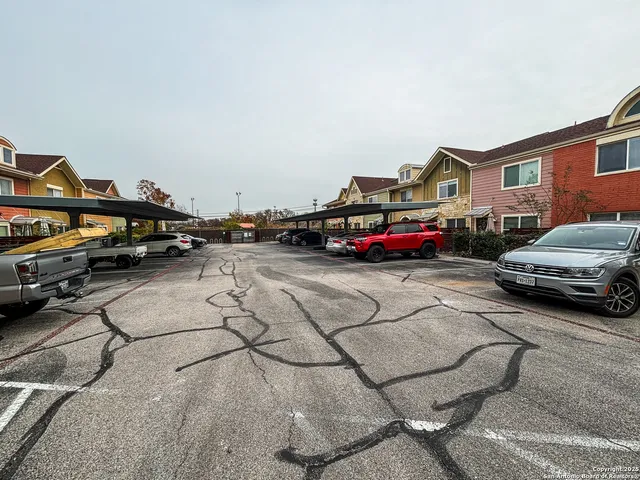 $265,000 | 1101 Grove Boulevard, Unit 206, Austin, TX 78741