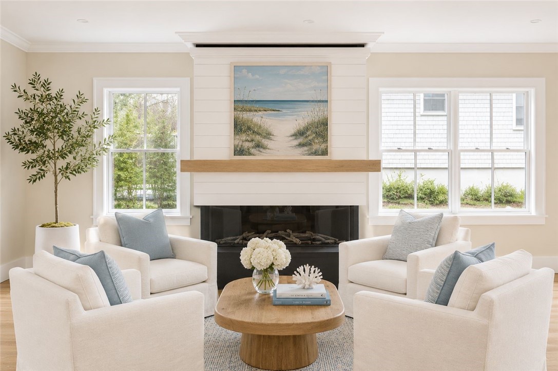 110 Newport Avenue Middletown, RI 02842 - Photo 4 of 23 AI Renderings