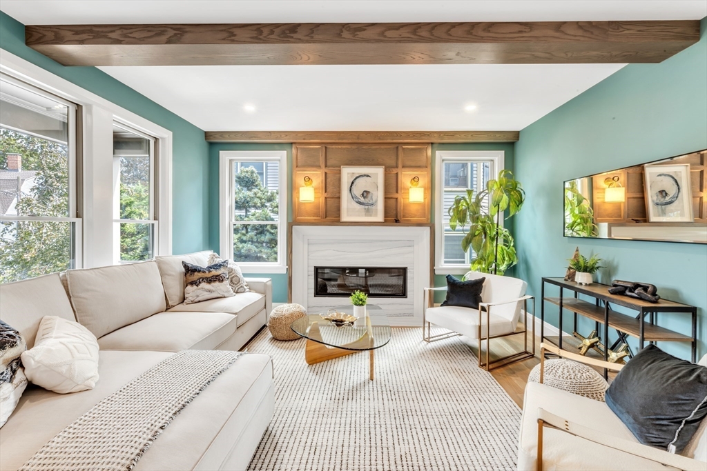 372 Arborway Boston, MA 02130 - Photo 12 of 42 Gallery Image 12