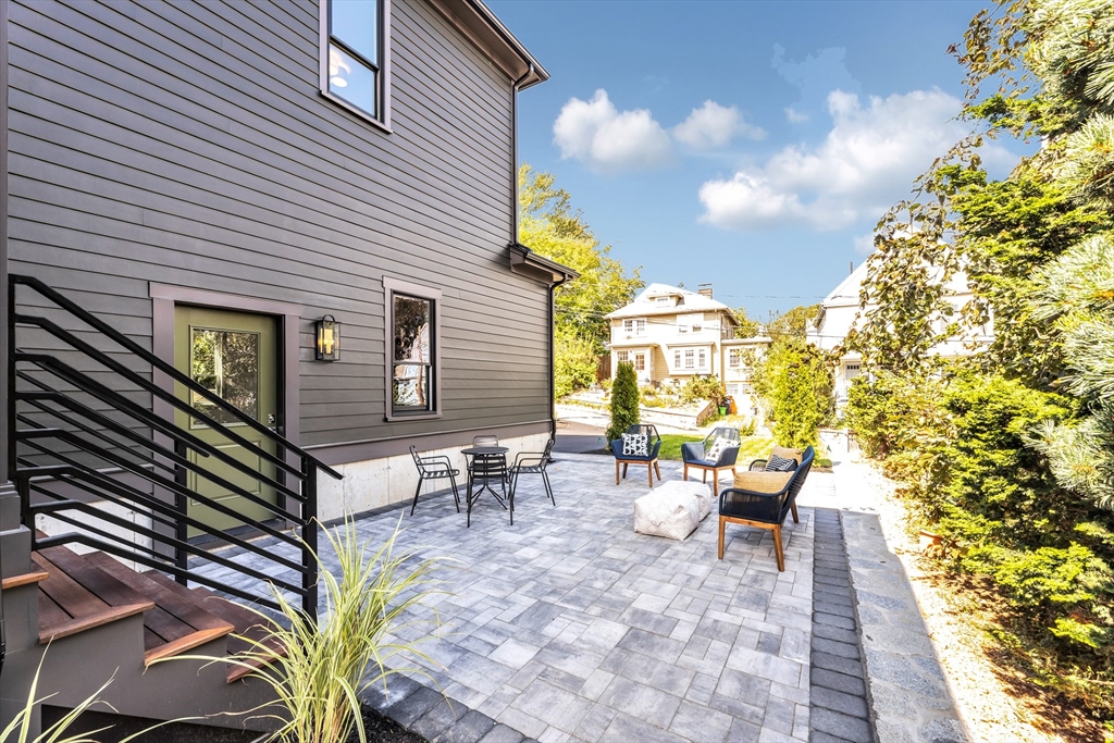 372 Arborway Boston, MA 02130 - Photo 41 of 42 Gallery Image 41