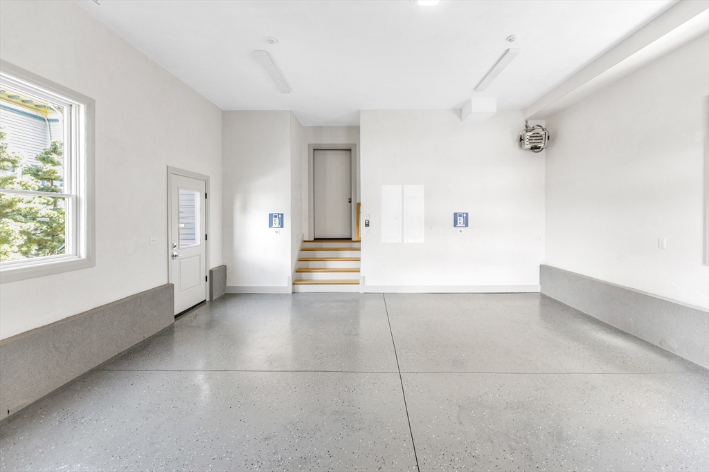 372 Arborway Boston, MA 02130 - Photo 42 of 42 Gallery Image 42