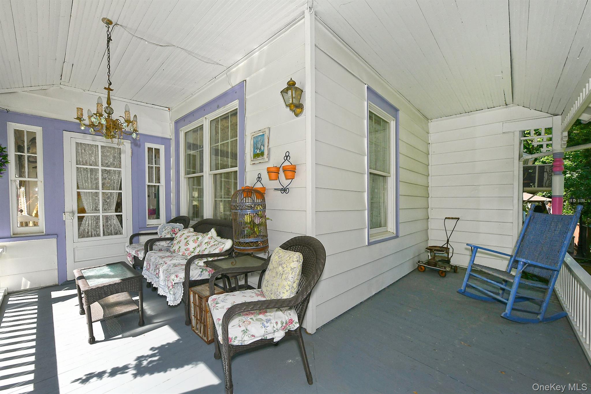 277 Vernon Valley Road Northport, NY 11768 - Photo 7 of 49
