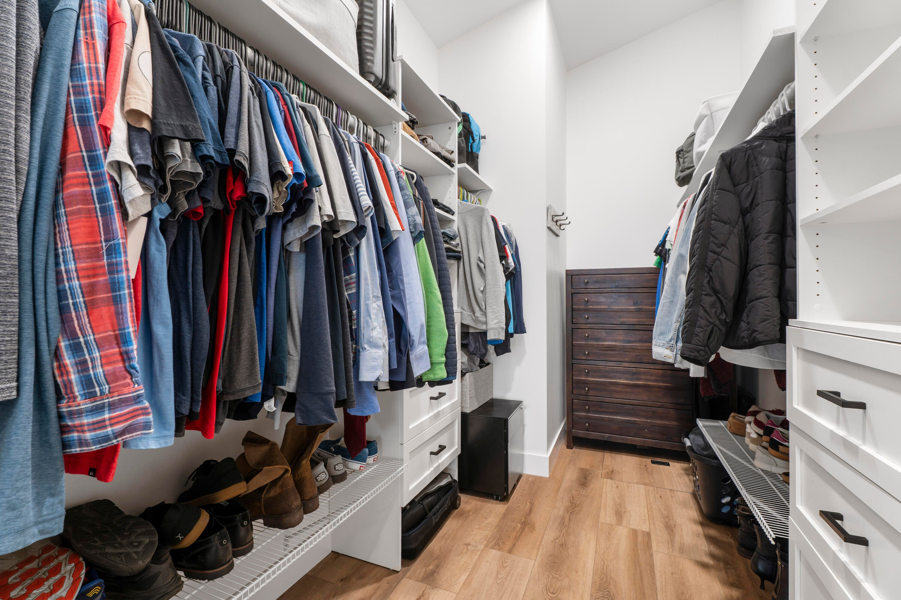 17133 Norwalk Road Bend, OR 97707 - Photo 44 of 58 39-Closet