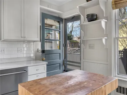 $965,000 | 225 5th Street, Providence, RI 02906