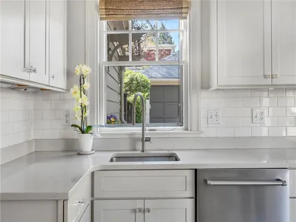 $965,000 | 225 5th Street, Providence, RI 02906