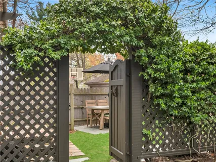 $965,000 | 225 5th Street, Providence, RI 02906