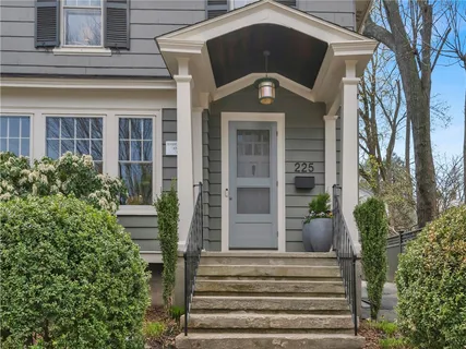 $965,000 | 225 5th Street, Providence, RI 02906