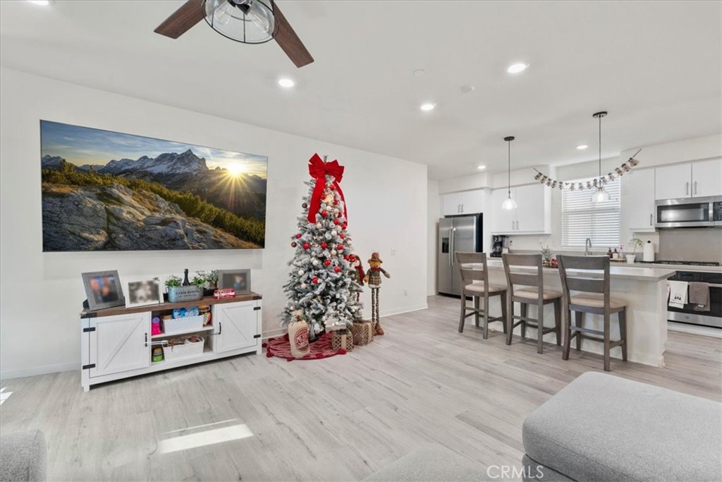 8245 Inventor Street Chino, CA 91708 - Photo 7 of 35 Living Room