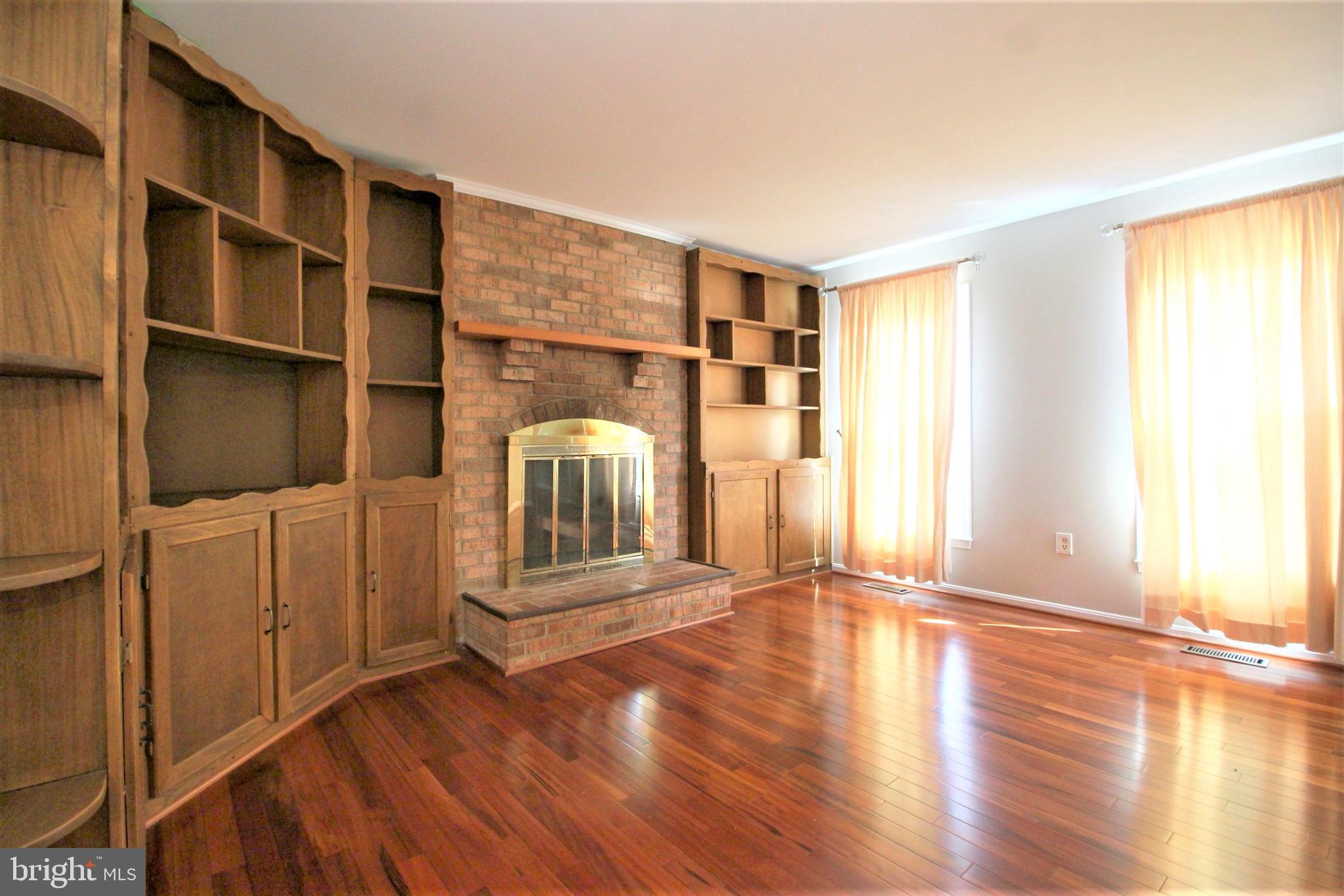 5779 Heming Avenue Springfield, VA 22151 - Photo 6 of 30